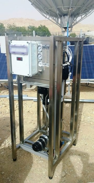 Reverse Osmosis Desalination by Hybrid Photovoltaic ...